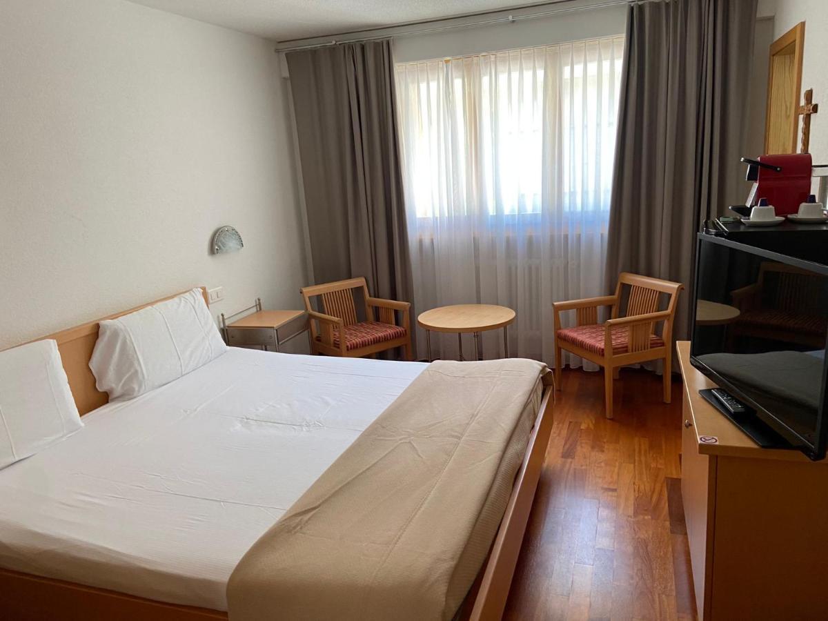 Hotel Restaurant Rothorn Visperterminen Luaran gambar